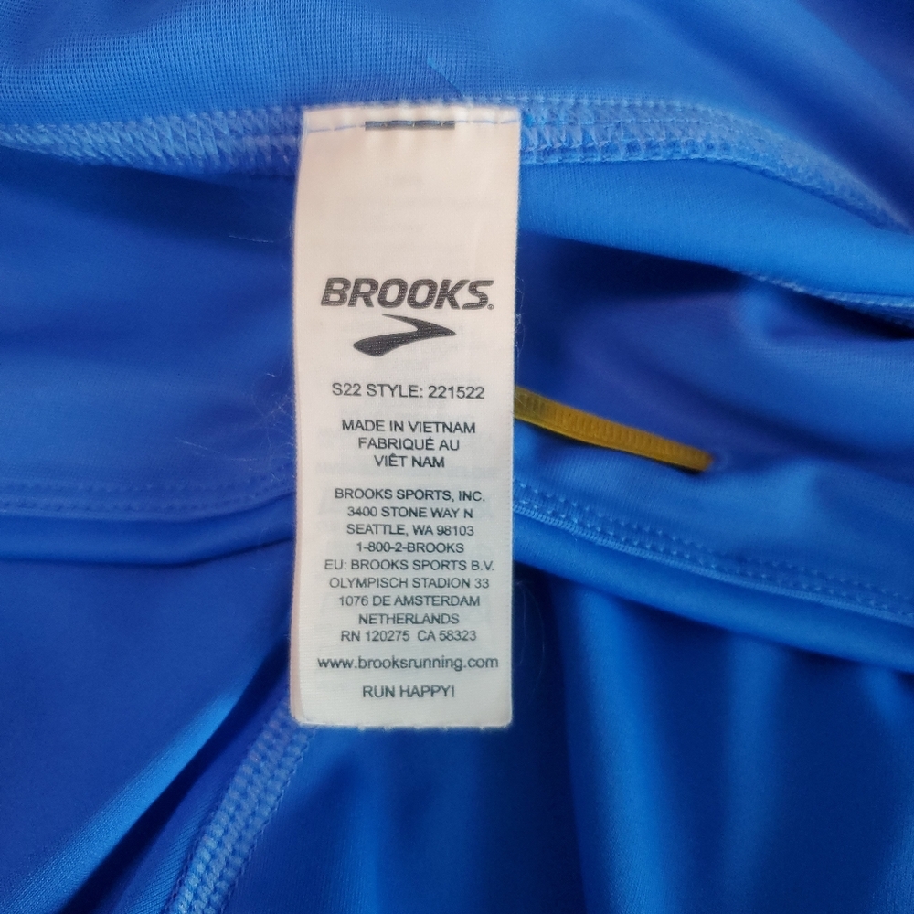 Brooks Women's Electric Blue Capris - Picture 8 of 10